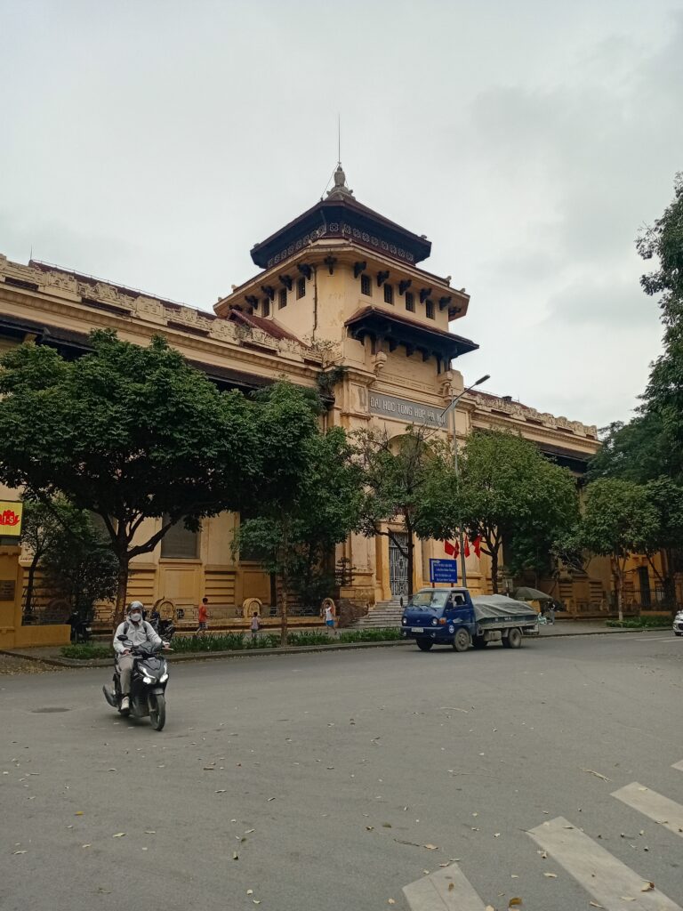 【ベトナム進出/移住】留学におすすめなベトナム・ハノイの大学