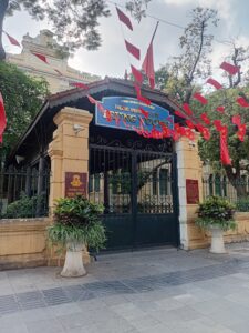 Truong THCS Trung Vuong|質の高い公立中学校でハノイ市内ではトップクラスの学校