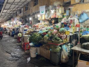 ホム市場で私がよく買い物をするお店