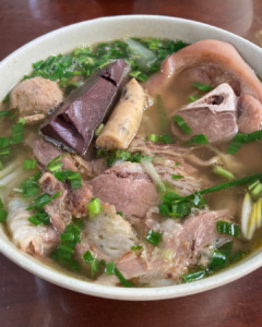 Bún Bò Huế Nghĩa Tân の Bún Bò Huế
